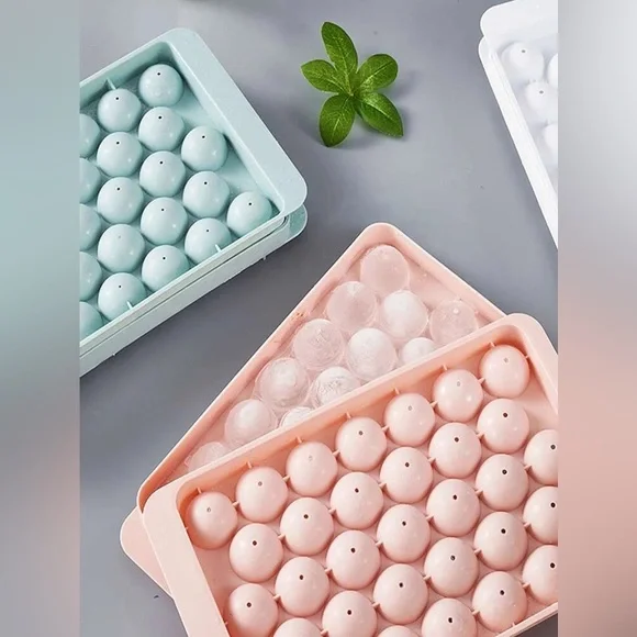 Ice Ball Mold: Perfect for Viral Coffee & Drinks! - Picture 10 of 11